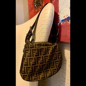 Fendi Classic Shoulder bag